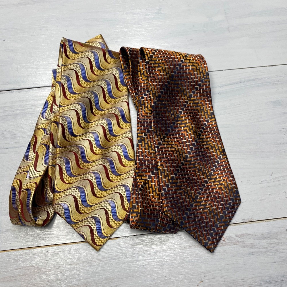 Jhane Barnes Silk Tie Lot 2 Mens OS Gold Orange Wavy Basketweave Geometric Tie